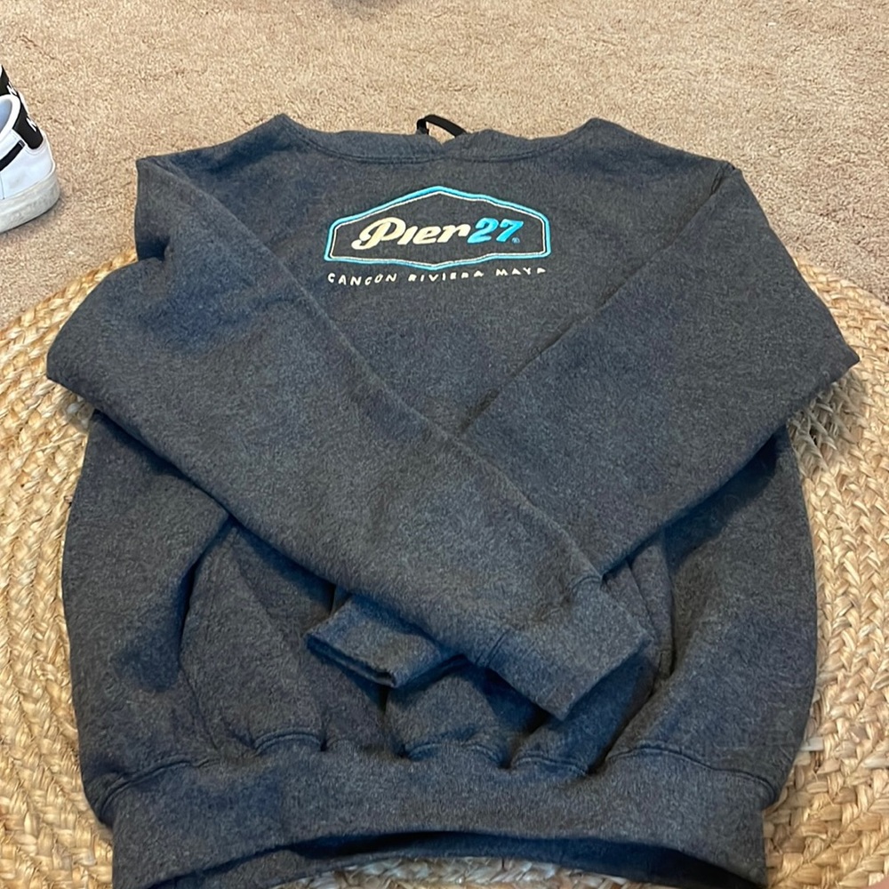 Grey Sweatshirt